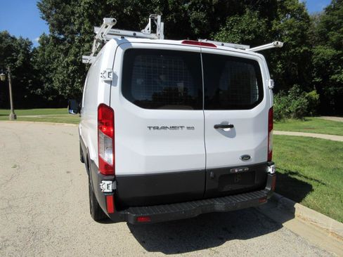 Used 2015 Ford Transit 150 130 Low Roof RWD image 28