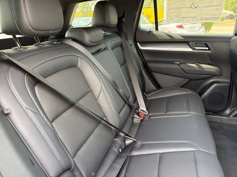 New 2027 GMC Terrain Elevation w/ Elevation Premium Package FWD image 22