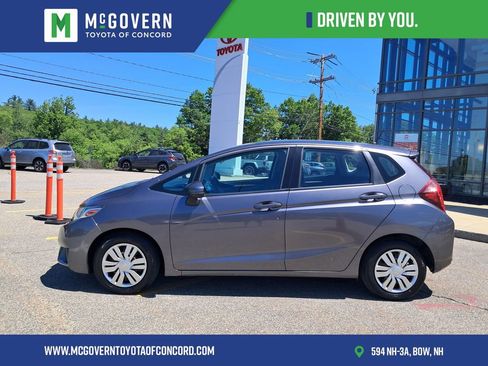 Used 2015 Honda Fit LX image 2