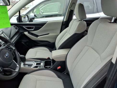 Used 2023 Subaru Forester AWD/4WD image 7
