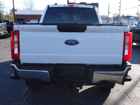 Used 2023 Ford F250 XLT image 8