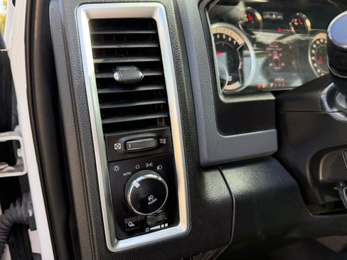 Used 2017 RAM 1500 Big Horn RWD image 15