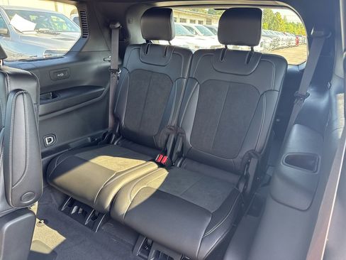 New 2025 Jeep Grand Cherokee L Altitude image 22