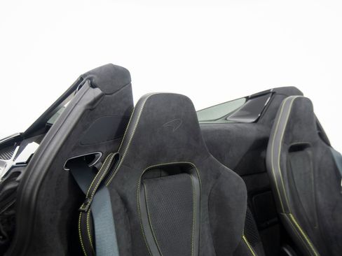 New 2026 McLaren 750S Performance image 34