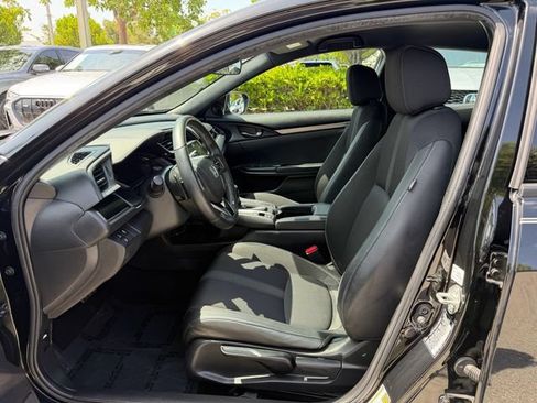 Used 2020 Honda Civic Sport image 11