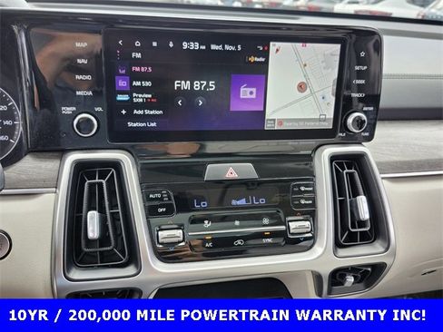 Used 2022 Kia Sorento EX w/ Panoramic Sunroof Package image 19