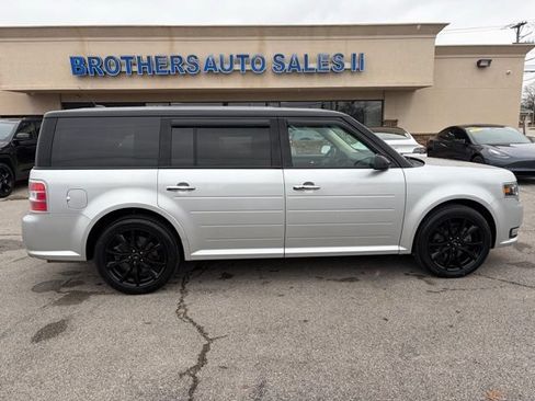 Used 2019 Ford Flex Limited w/ Appearance Package FWD image 10