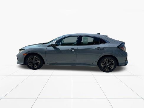 Used 2018 Honda Civic EX image 4