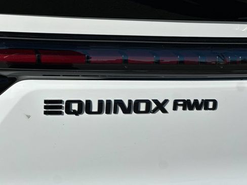 Used 2026 Chevrolet Equinox EV LT w/ LPO, Blackout Package AWD/4WD image 25