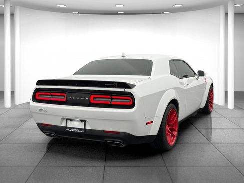 Used 2021 Dodge Challenger R/T Scat Pack image 7