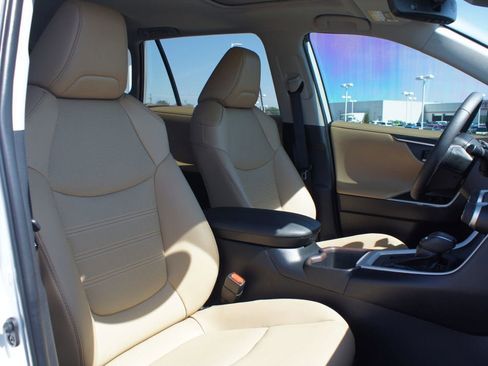 Used 2025 Toyota RAV4 Limited w/ Weather Package image 23