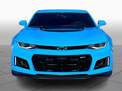 Used 2023 Chevrolet Camaro ZL1 image 4