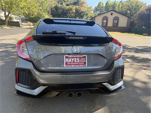 Used 2018 Honda Civic Sport Touring image 4