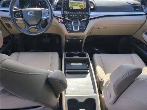 Certified 2019 Honda Odyssey Elite image 19