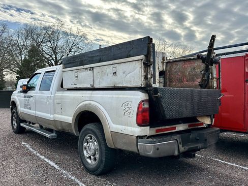 Used 2012 Ford F250 Lariat w/ Chrome Pkg AWD/4WD image 5