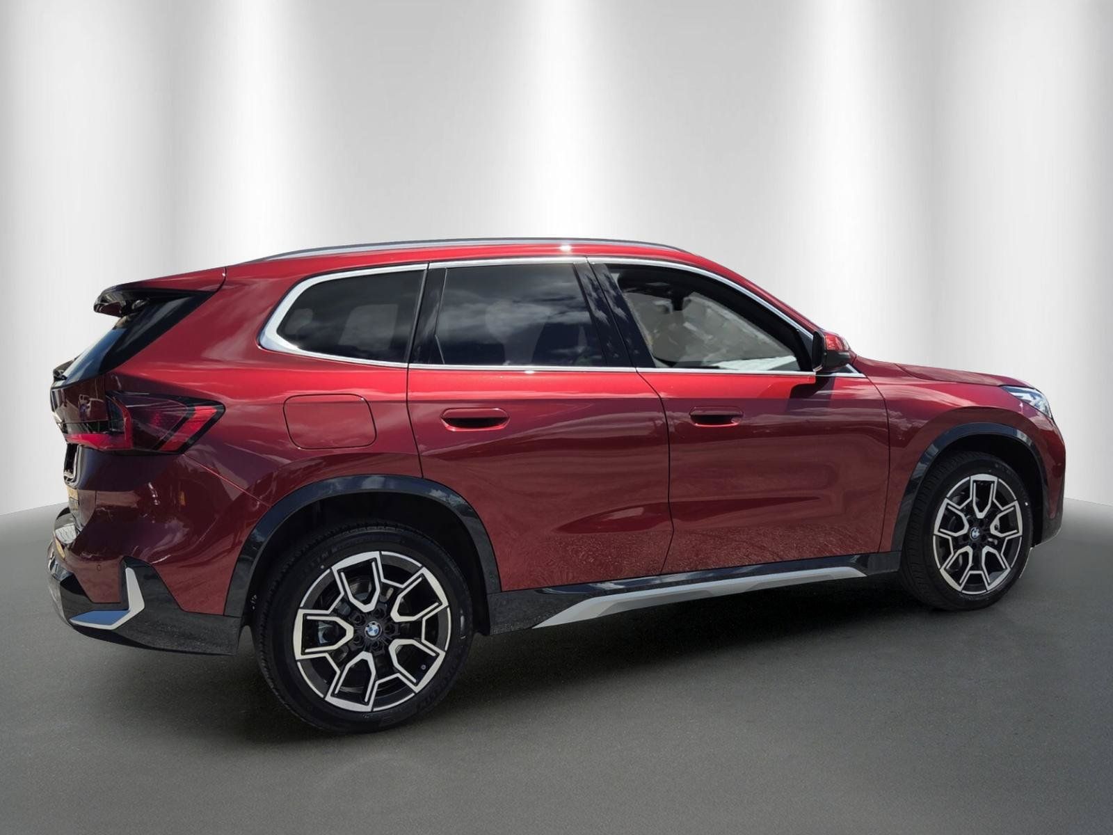 New 2027 BMW X1 xDrive28i AWD/4WD image 7