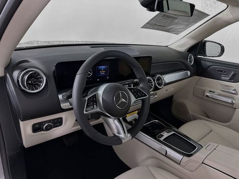 Certified 2026 Mercedes-Benz GLB 250 image 9