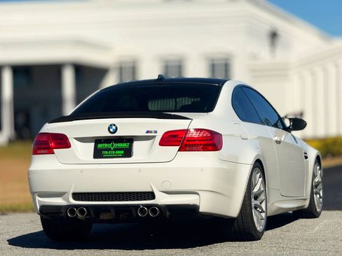 Used 2013 BMW M3 Coupe w/ Premium Pkg image 11