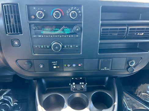 Used 2022 Chevrolet Express 2500 Extended w/ Driver Convenience Package RWD image 24