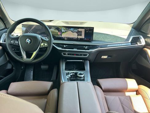 Used 2026 BMW X5 xDrive40i w/ Executive Package AWD/4WD image 17
