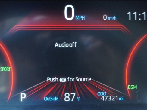 Used 2024 Toyota RAV4 XLE image 4