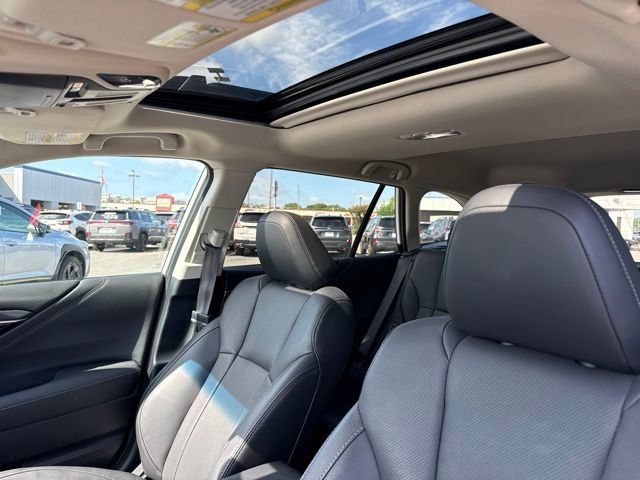 Certified 2022 Subaru Outback Limited w/ Popular Package #2 AWD/4WD image 15