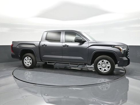 Used 2025 Toyota Tundra SR image 17