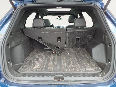 Used 2022 Chevrolet Equinox RS w/ RS Leather Package image 24