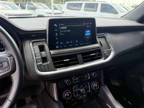 Used 2022 Chevrolet Tahoe RST w/ Luxury Package RWD image 19