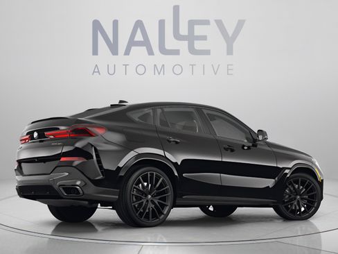 Used 2022 BMW X6 xDrive40i w/ M Sport Package AWD/4WD image 5
