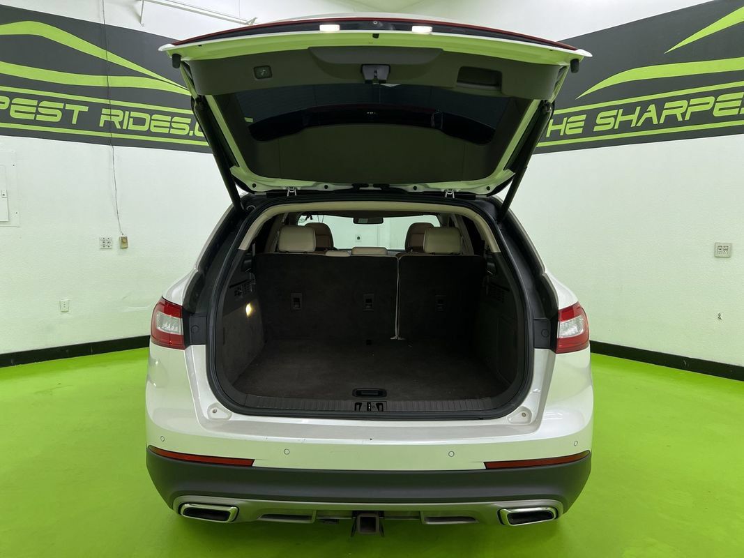 Used 2016 Lincoln MKX Reserve AWD/4WD image 9