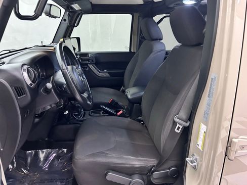 Used 2017 Jeep Wrangler Unlimited Sport w/ Quick Order Package 23S image 15