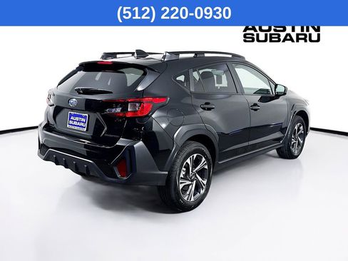 Used 2026 Subaru Crosstrek 2.0i Premium image 8