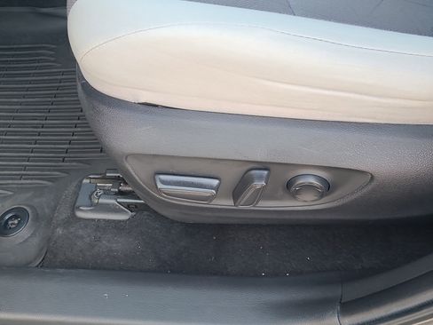 Certified 2023 Toyota RAV4 XLE w/ Convenience Package image 21