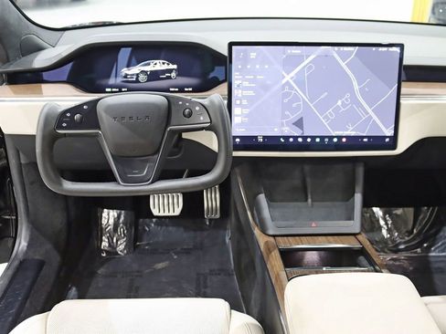 Used 2021 Tesla Model S Long Range image 13