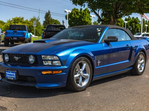 Used 2007 Ford Mustang GT Premium RWD image 4