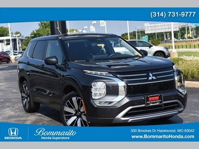 Used 2025 Mitsubishi Outlander SE
