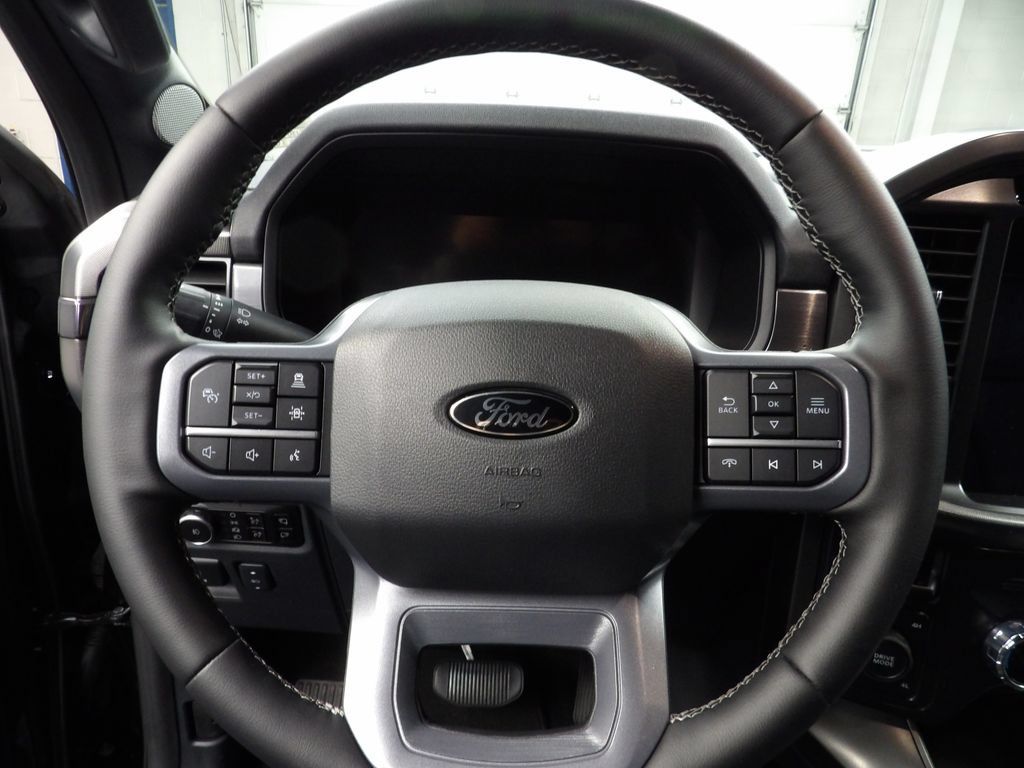 Used 2025 Ford F150 Lariat AWD/4WD image 56