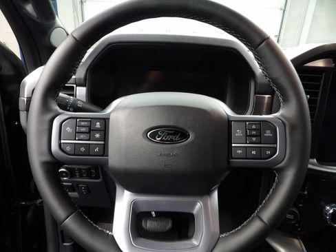 Used 2025 Ford F150 Lariat AWD/4WD image 56