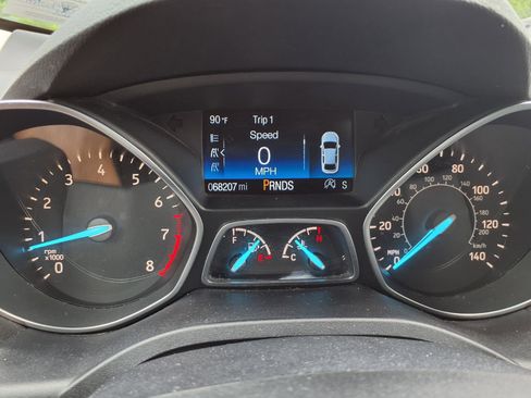 Used 2018 Ford Escape Titanium AWD/4WD image 15