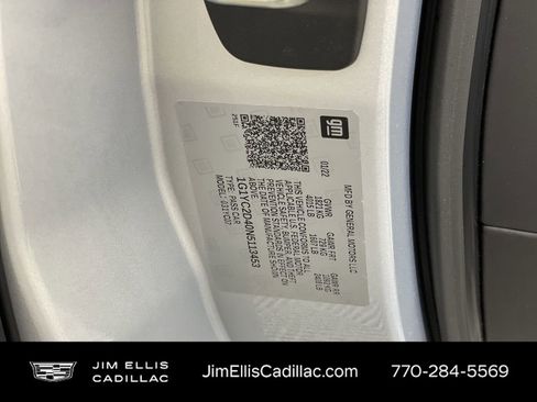 Used 2022 Chevrolet Corvette Stingray Premium Cpe w/ Engine Appearance Package image 32