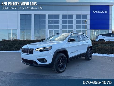 Used 2022 Jeep Cherokee Latitude w/ Sun & Sound Group image 1
