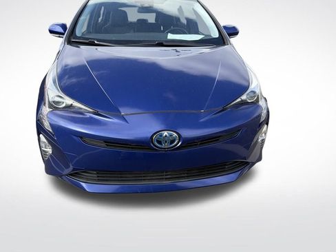 Used 2016 Toyota Prius Three Touring image 6