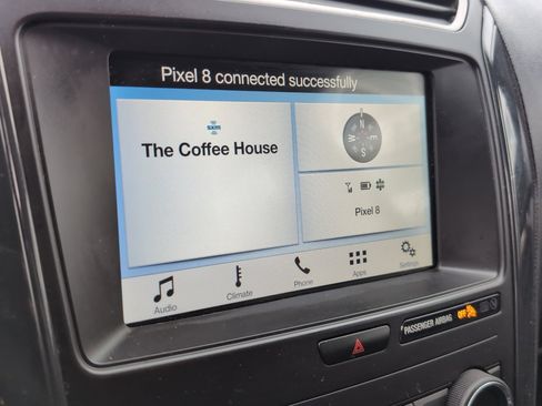 Used 2019 Ford Explorer XLT w/ Equipment Group 201A image 17