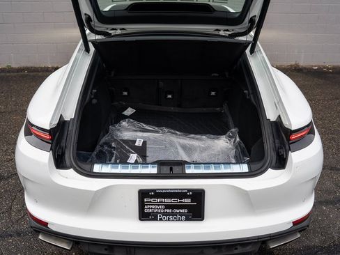 Certified 2025 Porsche Panamera 4 image 14