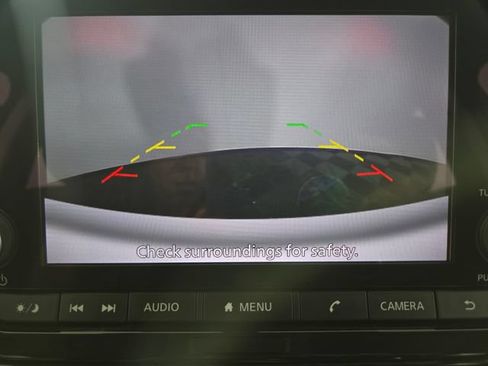 Used 2025 Nissan Pathfinder SV FWD image 20