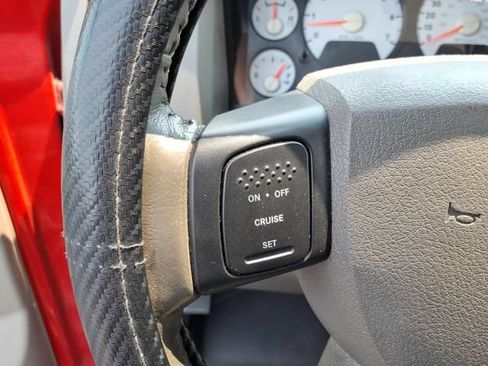 Used 2007 Dodge Ram 1500 Truck Laramie RWD image 9
