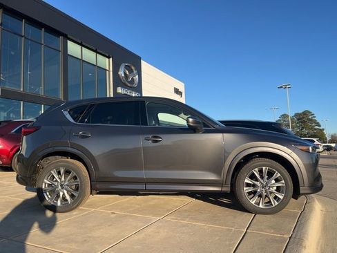 New 2025 MAZDA CX-5 AWD 2.5 S w/ Premium Plus Pkg image 3