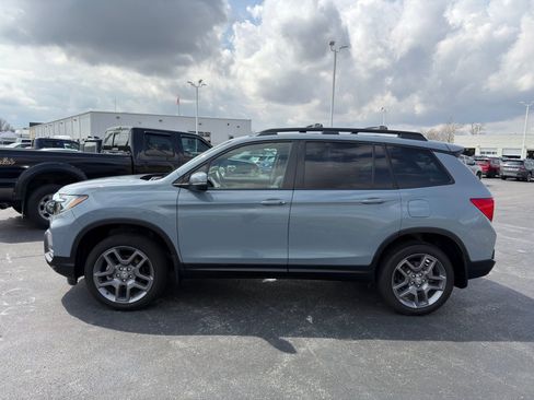 Used 2023 Honda Passport EX-L image 3