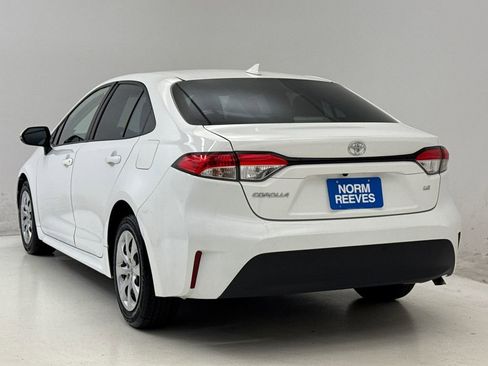 Used 2023 Toyota Corolla LE FWD image 7